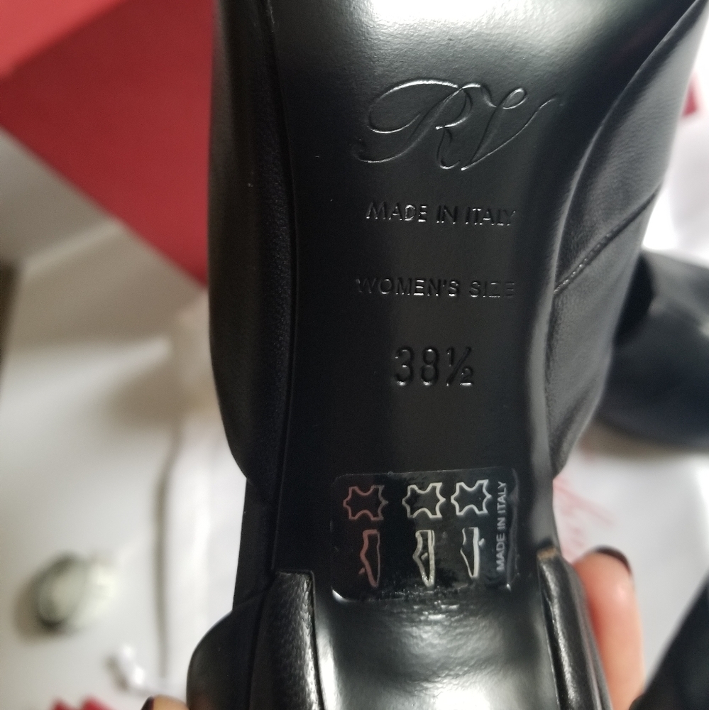 Roger Vivier Logomania Leather Pointed Toe Lace Up Heel Pumps Size 38.5 - Picture 9 of 12